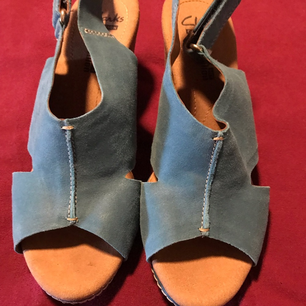 Clark’s wedge sandal